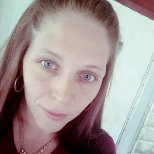 Meet your Posher, Marissa